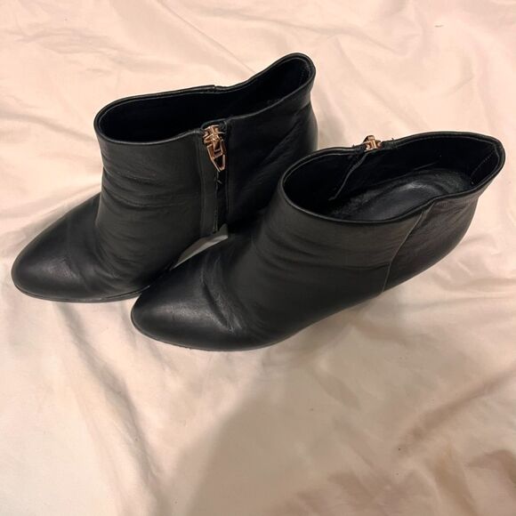Alexander Wang Black Ankle Boots - Picture 3 of 7